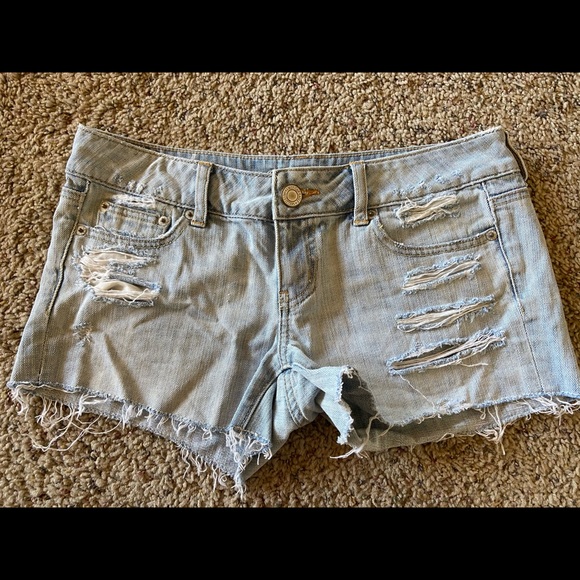 American Eagle top and shorts - Picture 2 of 3
